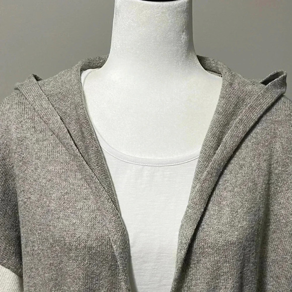 Vince Camuto Hooded Open Front Long Knit Cardigan - Picture 5 of 13